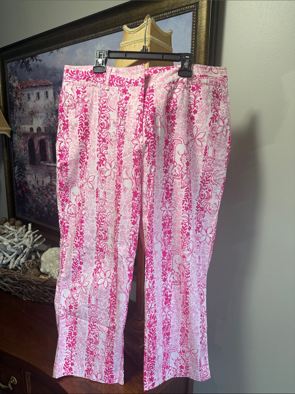 Lilly Pulitzer Pink & White Floral-Print Capris